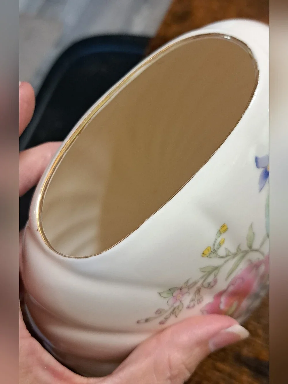Gorgeous Vtg Vase Bouquet  Shell Gold Rim Rose Violet Fine China of Japan - Picture 5 of 9